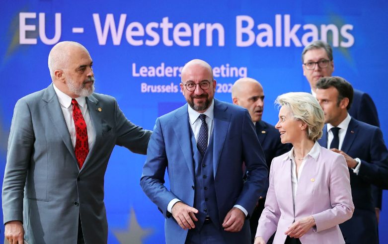 UE aşteaptă mai multe reforme de la ţările din Balcanii de Vest - 1-1702537400.jpg