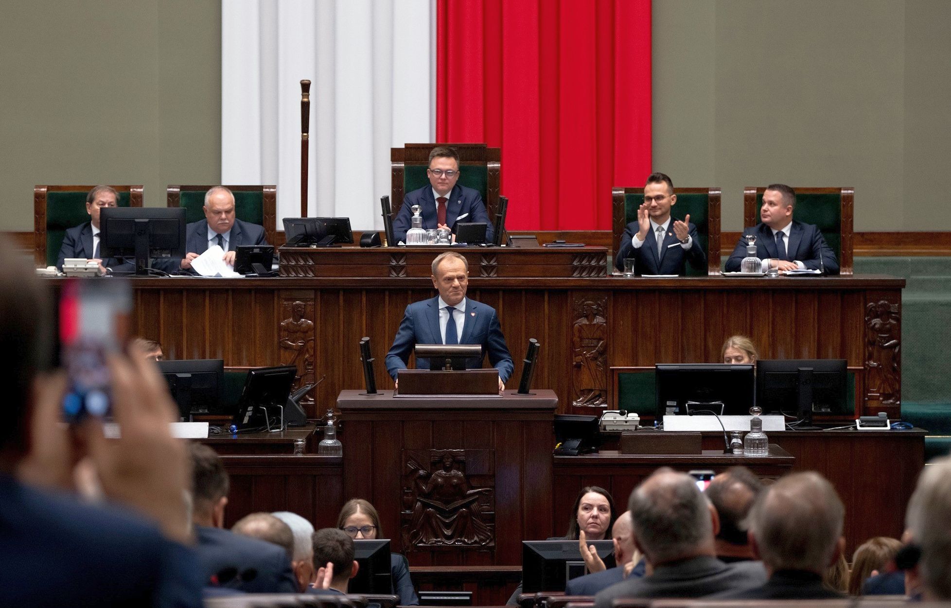 Parlamentul polonez solicită restructurarea media publice - 1-1703060022.jpg