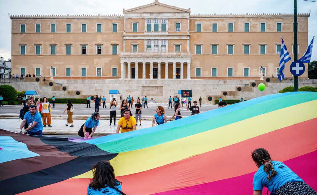 Grecia a spus „da” căsătoriei între persoane de acelaşi sex - 1-1708072154.jpg