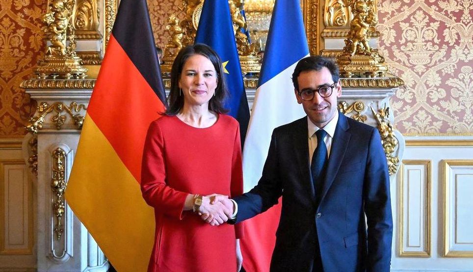 Şefa diplomaţiei germane subliniază prietenia dintre Berlin şi Paris, pe fondul recentelor dezacorduri - 1-1709715844.jpg