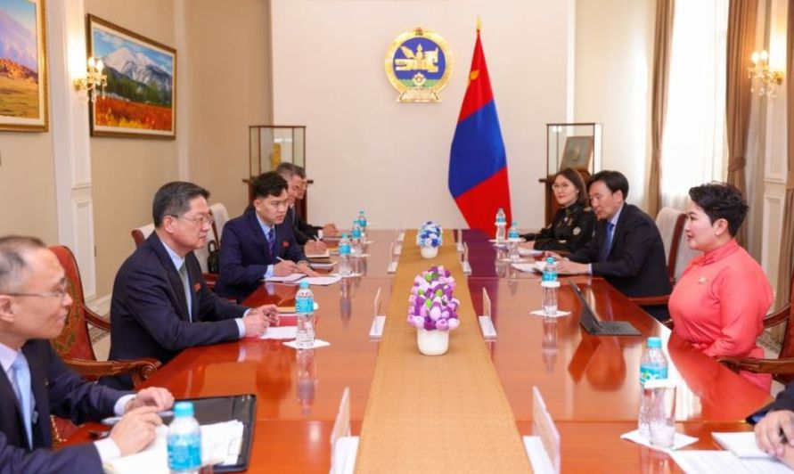 Rară vizită a unui înalt diplomat nord-coreean în Mongolia - 1-1710230567.jpg