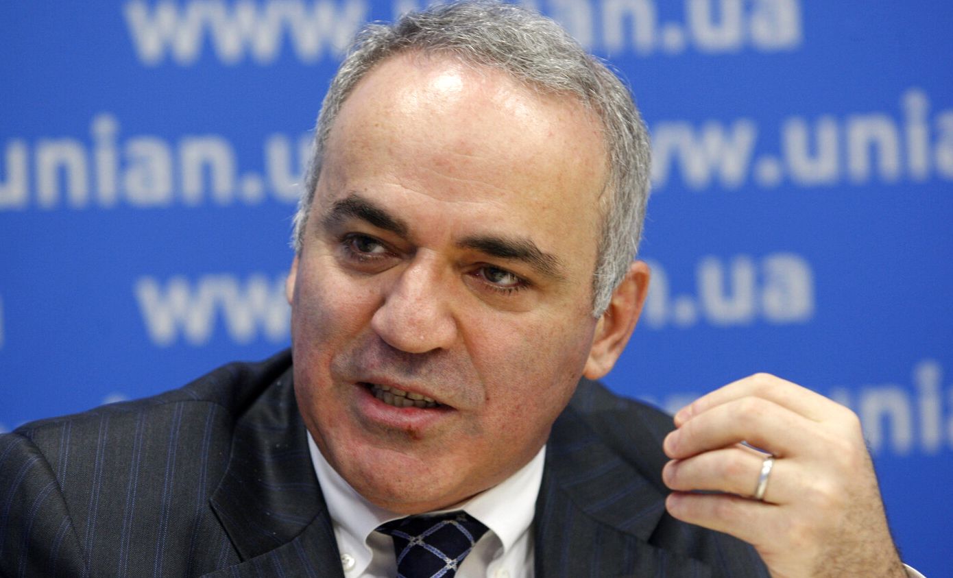Garry Kasparov: „Kremlinul nu înţelege decât de forţă!” - 1-1710317710.jpg