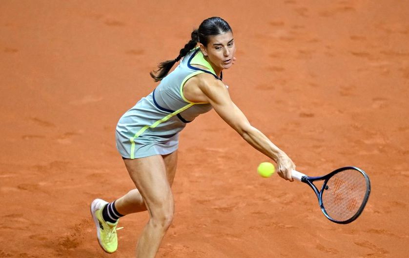 Sorana Cîrstea o va înfrunta pe Iga Swiatek, în turul al treilea al turneului WTA de la Madrid - 1-1714123539.jpg
