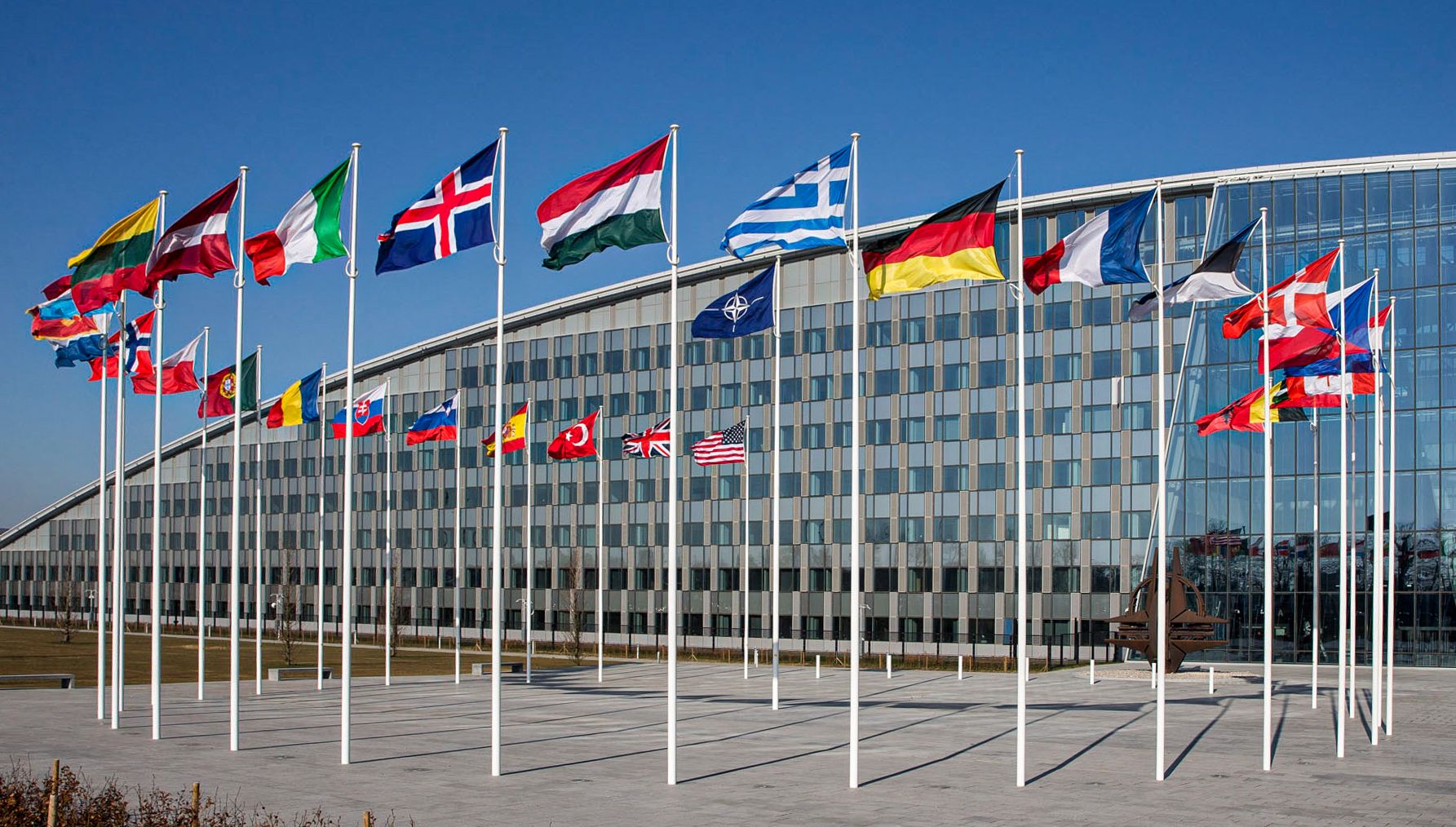 NATO, Uniunea Europeană şi SUA condamnă exerciţiile nucleare ruseşti - 1-1715069504.jpg