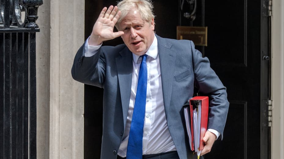 CRIZĂ POLITICĂ LA LONDRA! Premierul Boris Johnson demisionează! - 107085303gettyimages1241730376aa-1657182902.jpeg