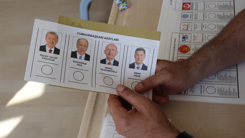 Alegeri Turcia: Secțiile de votare s-au închis. Nu au fost înregistrate incidente - 1072407681684050432981gettyimage-1684075686.jpeg