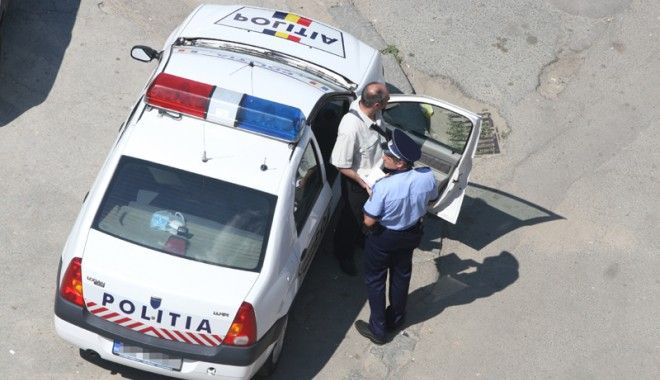 De ce au ajuns trei polițiști din Constanța în fața magistraților - 10decembriepolitistipurtareabuzi-1418228718.jpg