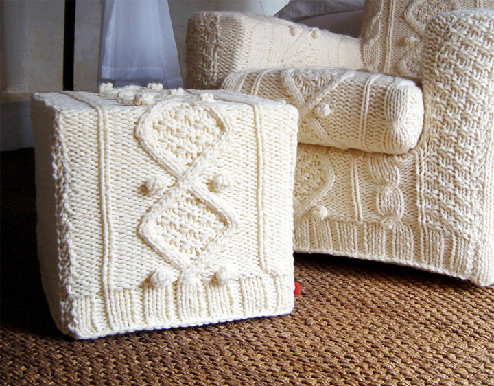 Mobilă… tricotată, excelentă pentru iarnă - 10decmobilatricotata-1386697212.jpg