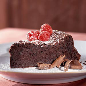 Prăjitură cu ciocolată pentru evenimente speciale - 10iuniereteta-1307717748.jpg