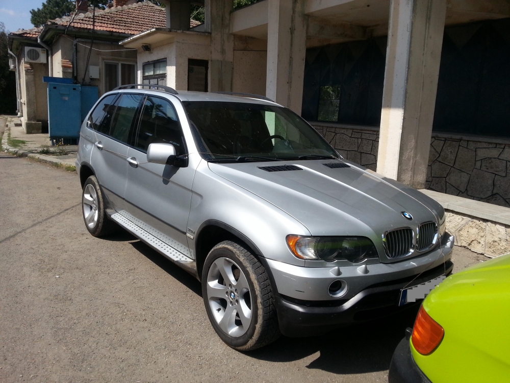 BMW furat din Ungaria, tras pe dreapta la graniță - 11augustmasinafurata-1407756064.jpg