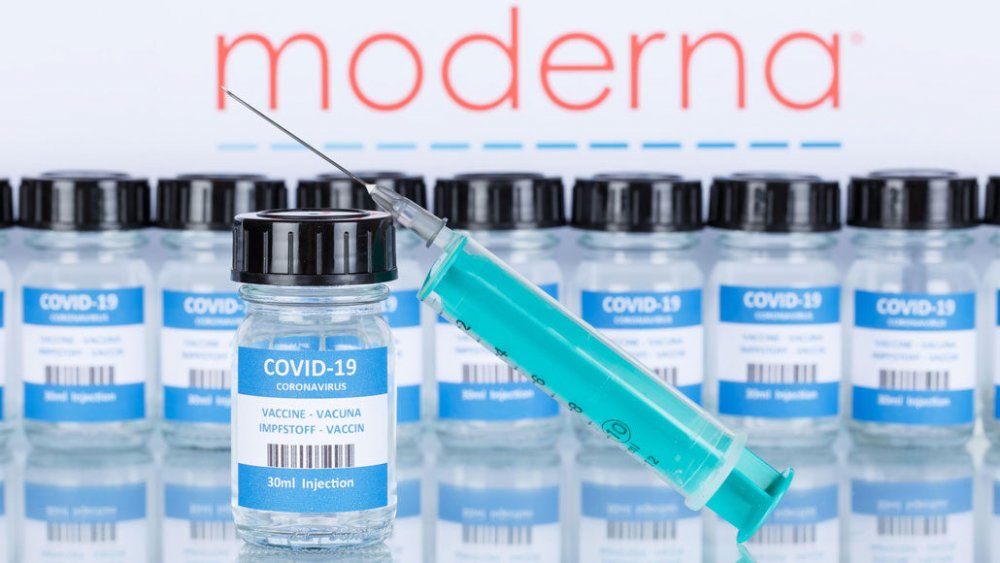 O nouă tranșă de vaccin Moderna sosește în țară - 121720egmodernavaxfeat1030x580-1619274736.jpg