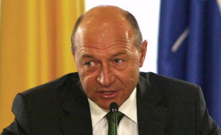 Traian Băsescu și Victor Ponta se vor întâlni astăzi cu delegația FMI - 1341597226baseee-1352880406.jpg