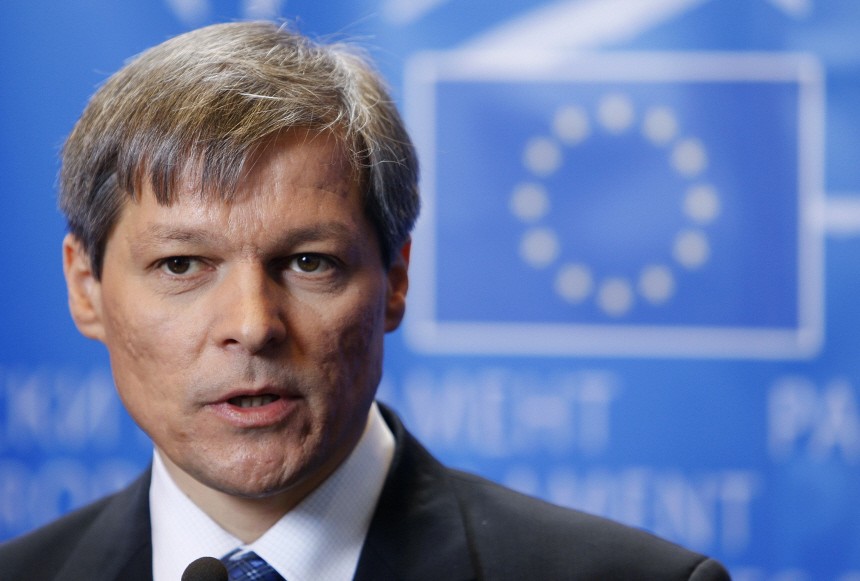 Dacian Cioloș renunță la comasarea alegerilor - 15-1447688215.jpg