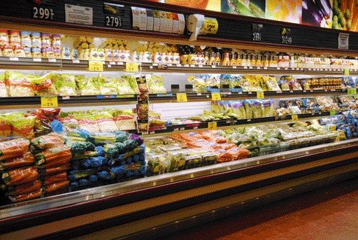 DSVSA Constanța / Peste patru tone și jumătate de alimente retrase de la vânzare - 15marerafturisupermarketshutters-1346055403.jpg