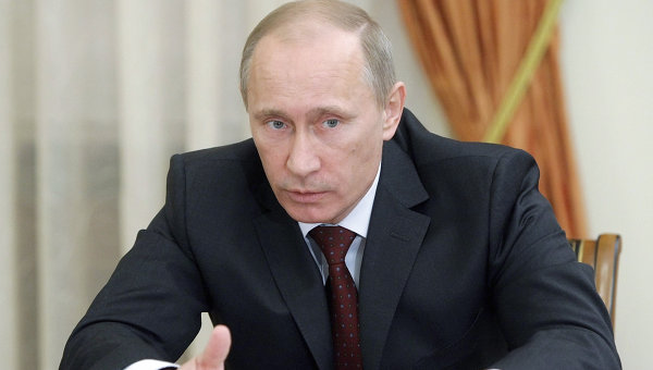 Vladimir Putin promite creșterea salariilor, pensiilor și ajutoarelor sociale și scăderea prețurilor - 162208028-1329126075.jpg