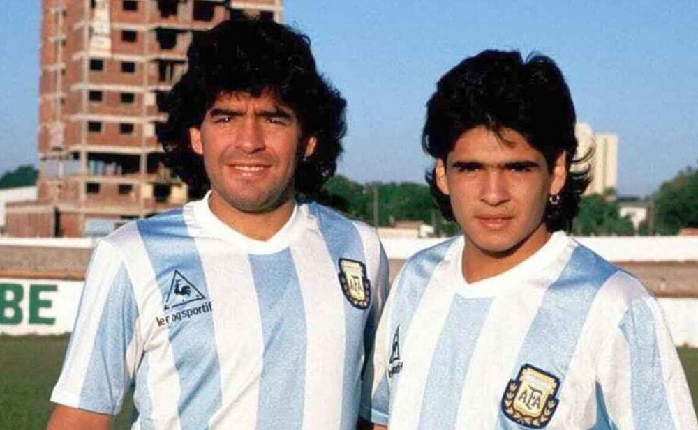 Fotbal / Argentina, din nou îndoliată. A murit Hugo Maradona, fratele lui Diego Maradona - 16406910595113-1640697476.jpg