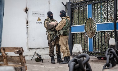 CRIZA DIN UCRAINA: Armata, acuzată de insurgenți proruși că a utilizat ARME CHIMICE în Donețk - 165392articol-1404164102.jpg