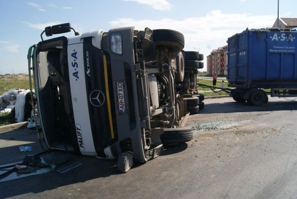Accident de muncă în portul Constanța, anchetat de polițiști - 16ianuarieaccidentmuncaport-1389883994.jpg