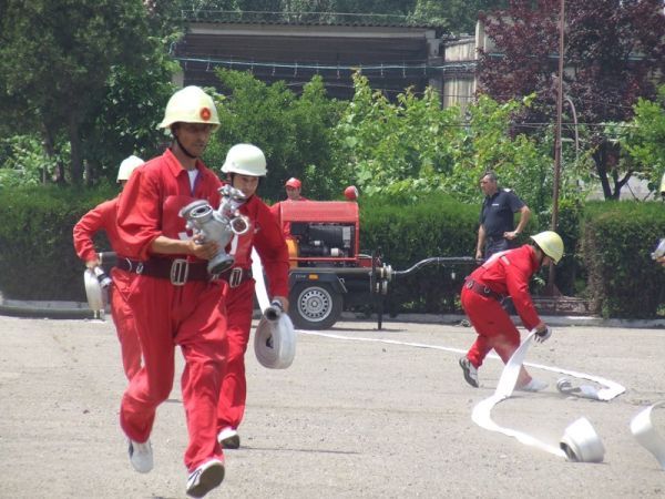 Pompierii din Constanța, printre cei mai buni la descarcerare și acordarea primului ajutor - 16iuniepompieridescarcerare-1402926734.jpg