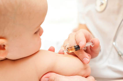 1.700 de doze de vaccin pentru bebeluși vor ajunge la Constanța - 1700dedozedevaccin-1403890468.jpg