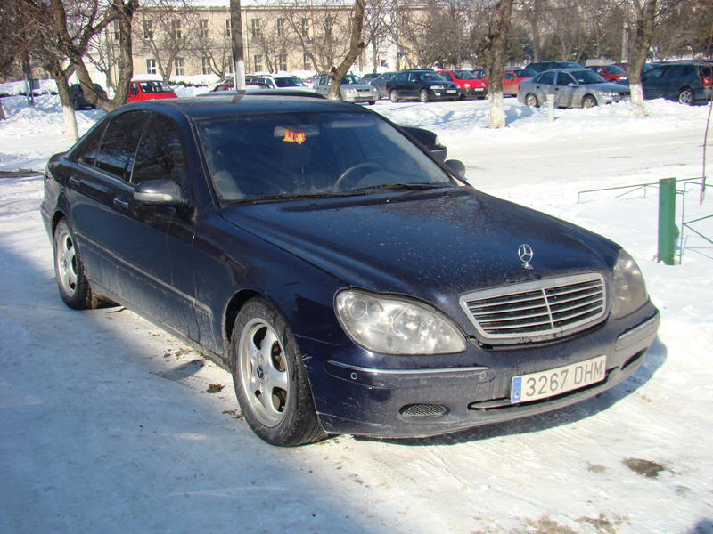Mercedes furat din Spania, găsit la Constanța - 174b0313d3601872c6fd2c65150eef1c.jpg
