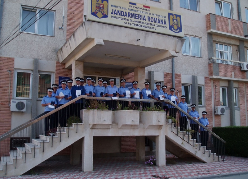 31 de jandarmi constănțeni au primit semnul onorific 