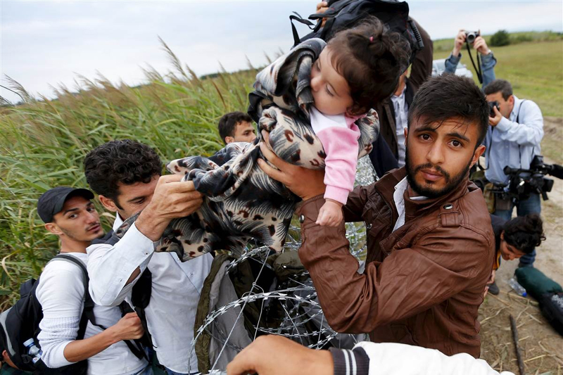 17 refugiați sirieni au încercat să intre ilegal în România - 17refugiati-1475417275.jpg