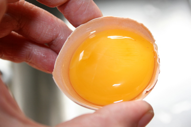 Mănâncă gălbenuș de ou!  Iată cele mai importante beneficii - 19novgalbenus3-1384876402.jpg