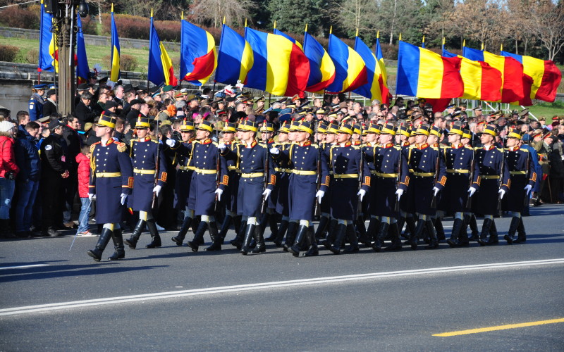 Paradă militară spectaculoasă, de Ziua Națională a României. Ce puteți vedea de 1 Decembrie - 1decembriemilitariparada800x500c-1542958219.jpg