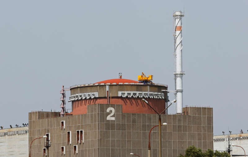 Riscuri de radiaţii şi incendii la centrala nucleară din Zaporojie, în urma unor noi bombardamente - 20220822t185151z1125042257rc2l1w-1661617602.jpg