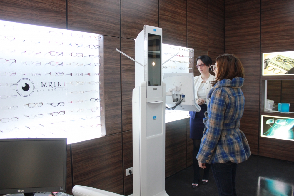 Consultații pentru bătrâni, la o clinică oftalmologică privată din Constanța - 20ianuariemrinioftamologie21-1390234765.jpg