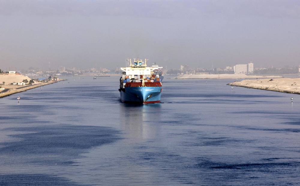 235 de nave au tranzitat Canalul Suez în ultimele cinci zile - 235denave-1465910561.jpg