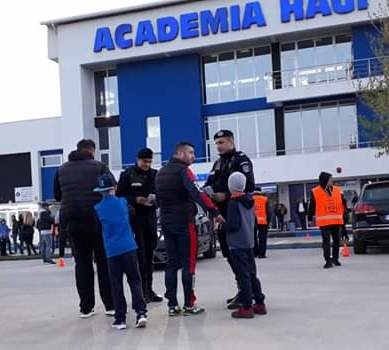 Măsuri de ordine publică la meciul de fotbal dintre  FC Viitorul - Academica Clinceni - 23febrjandarmisursagmjtomis-1582448339.jpg