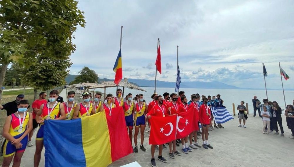 Canotaj / 19 medalii pentru sportivii români, la Balcaniada de la Struga - 24174026224706144664043535831938-1631532928.jpg