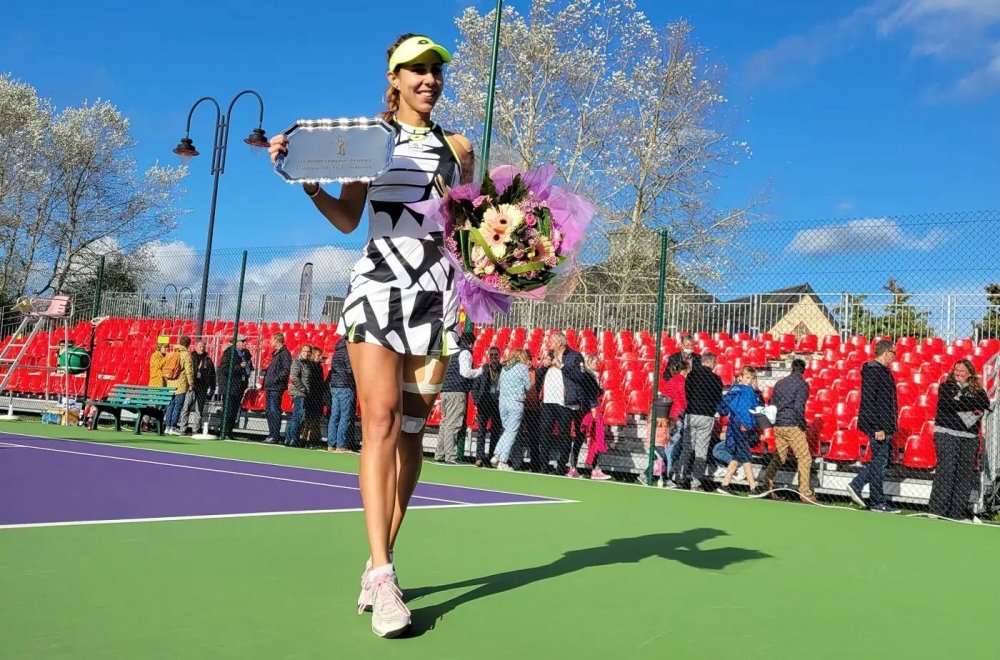 Tenis / Mihaela Buzărnescu a câştigat finala turneului ITF de la Le Neubourg - 24436313840772627071015846708878-1633331084.jpg