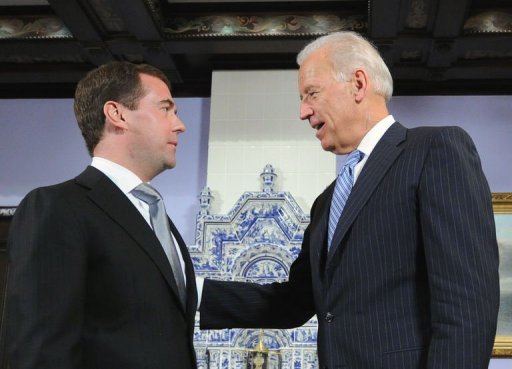 Dmitri Medvedev îl ironizează pe Joe Biden, după anunțul privind candidatura pentru al doilea mandat: „Un bunic disperat” - 268978147635jpg156570-1682444779.jpg