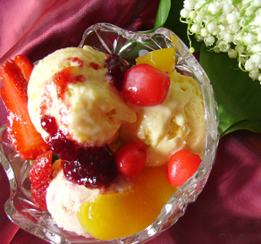 Înghețată cu fructe - 29iunieinghetata-1309357327.jpg
