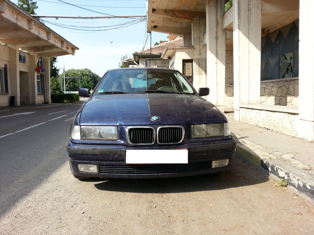 BMW furat din Germania, găsit la Negru Vodă - 2augustbmwautofurat1-1375432940.jpg