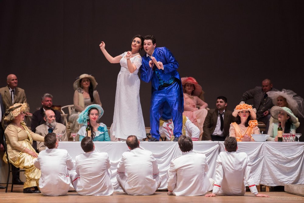 Teatrul „Oleg Danovski” invită melomanii la o seară în compania operei „Elixirul dragostei” - 2elixiruldragostei-1642861260.jpg