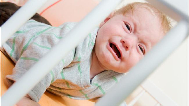 Nu bruscați bebelușul,  i-ar putea fi fatal! (II) - 2novmedicul2-1351874051.jpg