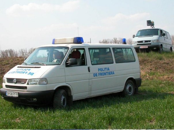 Autoturism furat din Bosnia Herțegovina, depistat la Timiș - 31770222958135375472022927945711-1349953821.jpg