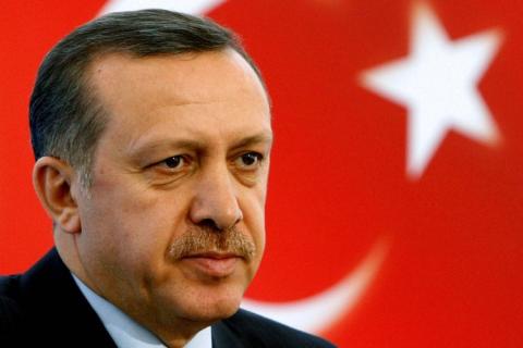 Premierul Turciei acuză Israelul că  a organizat înlăturarea președintelui Egiptului - 3318-1377119288.jpg