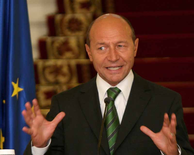 Traian Băsescu spune că fratele său nu este implicat în scandalul de la vama Constanța - 36fdb21ac48846fa15df244debdf3340.jpg