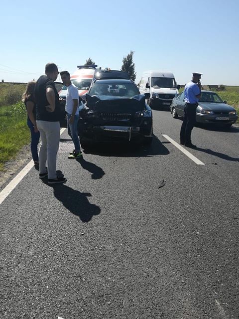 Accident rutier la Constanța, după ce un șofer nu a păstrat distanța în mers - 39102616215748476119760178099835-1534240156.jpg