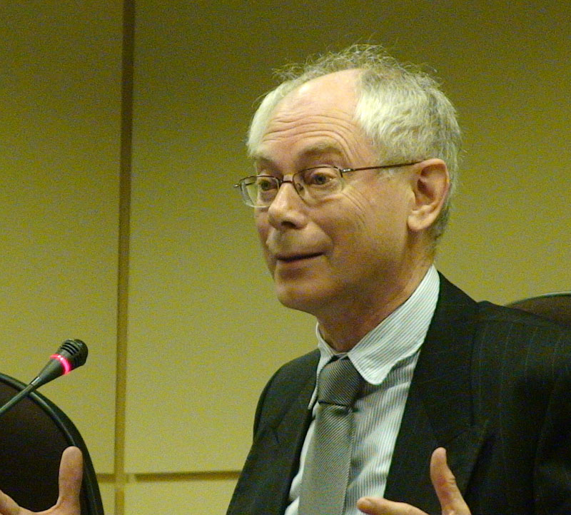 Herman Van Rompuy, primul președinte al Uniunii Europene - 3bf2494248dce446936191f05c9fc152.jpg