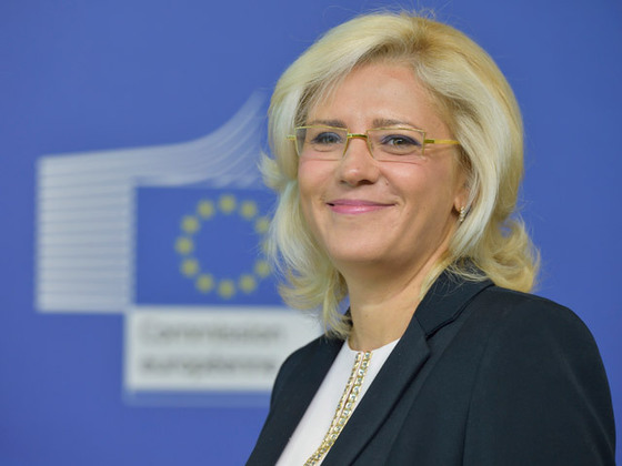 Corina Crețu, la București. Ce va discuta comisarul european - 3corinacretu-1540801625.jpg
