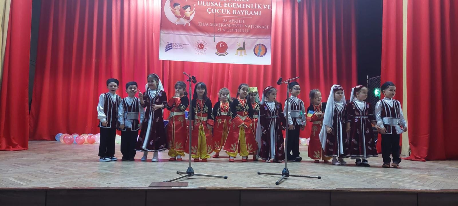 Ziua Copilului Turc celebrată de elevii din județul Constanța - 43825951096421215570620082303719-1714038993.jpg