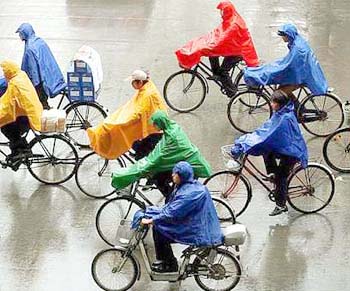 Sfaturi pentru deplasarea cu bicicleta pe timp de ploaie - 447df103d992db00f3778020b737fd22.jpg
