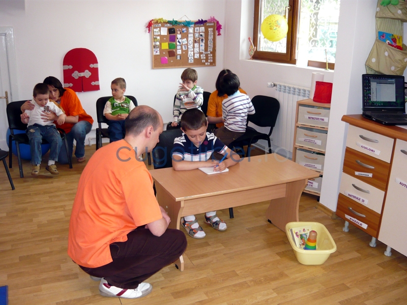 Cercetare științifică privind autismul, realizată cu copiii din Constanța - 4bf269bdf9a80bc227aa079d668e22c4.jpg