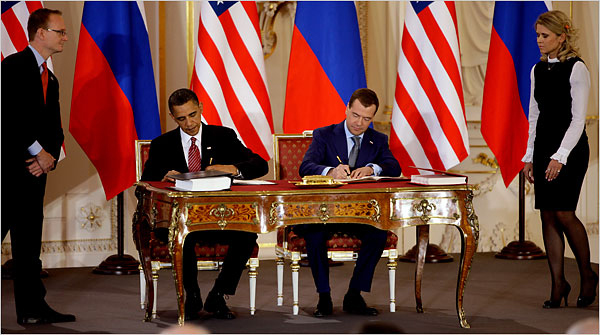 Barack Obama și Dmitri Medvedev au semnat noul tratat START - 523480912e8937931255cf6dd7be3c6c.jpg